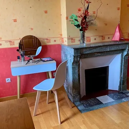 Maison Hotes Sainte Barbe Вилла Mirecourt